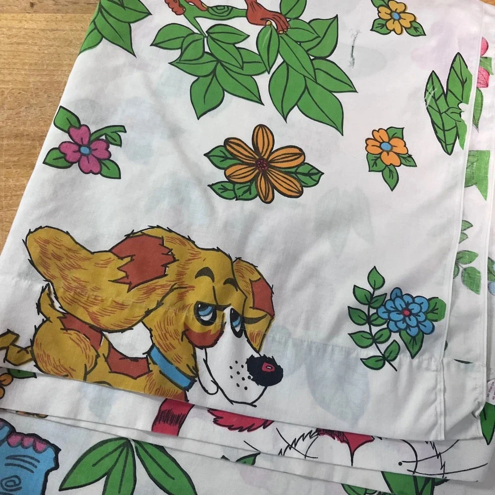 Cannon Monticello Flat Twin Sheet Vtg White Animal Jungle Floral Print Rips